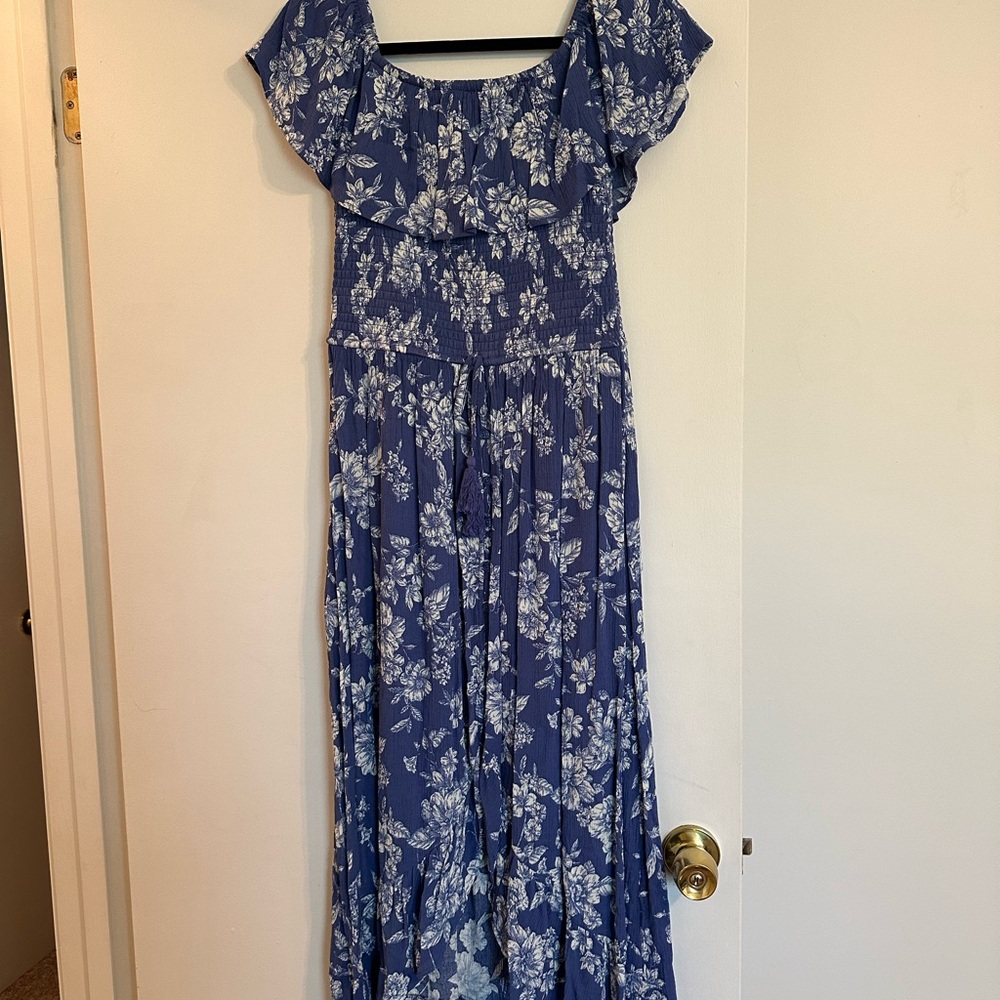 Xhilaration Blue and White Floral Maxi Dress